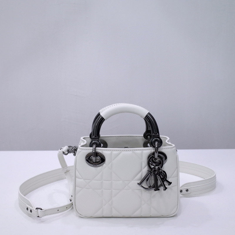 MC-Christian Dior-4695