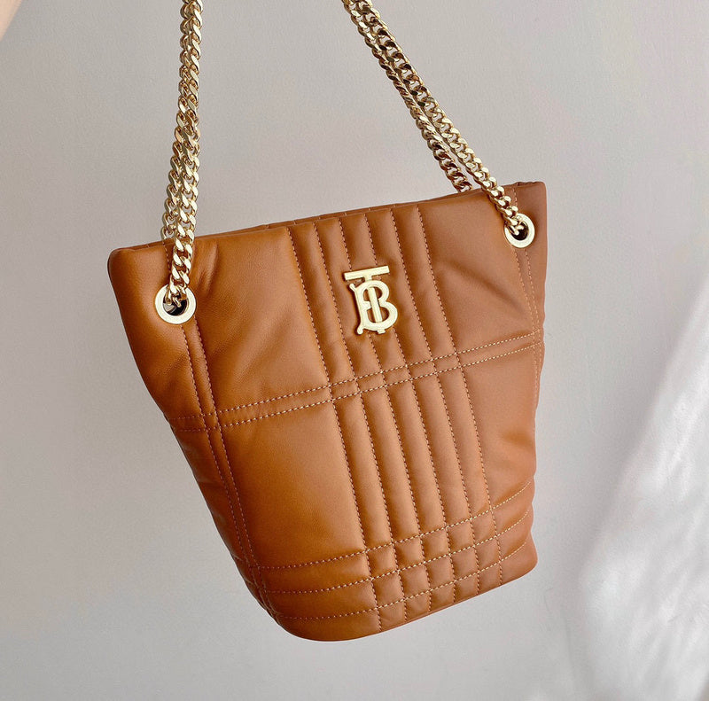 MC-Burberry-712