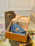 MC-LV-Bags-5160