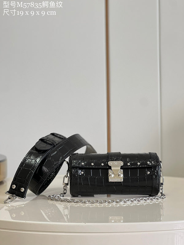 MC-LV-Bags-5163