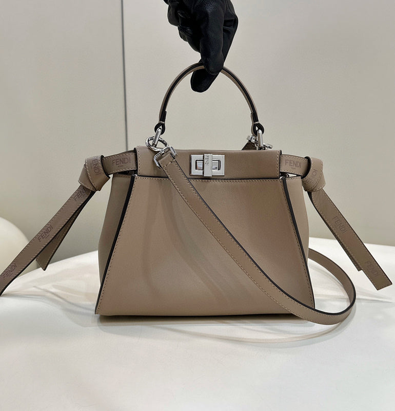MC-FENDI-4923