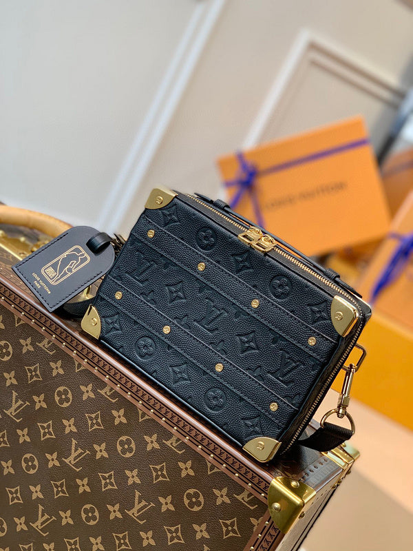 MC-LV-Bags-5172