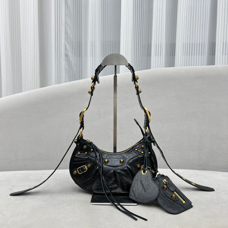 MC-Balenciaga-2044