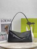 MC-Loewe-1352