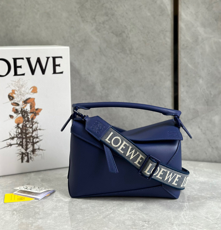 MC-Loewe-1356