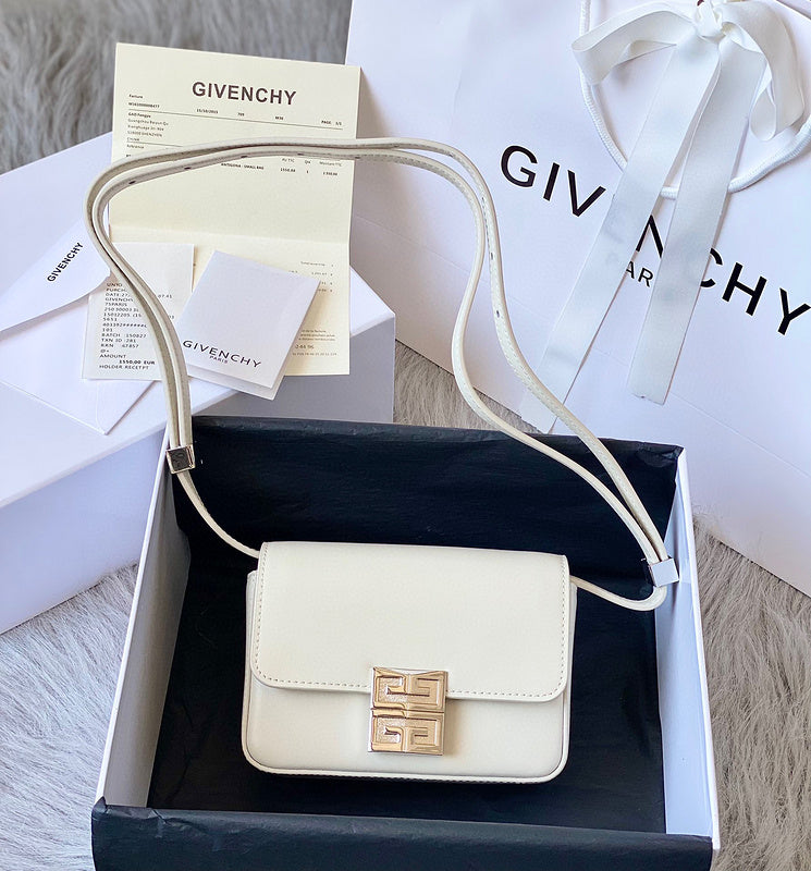MC-GIVENCHY-700