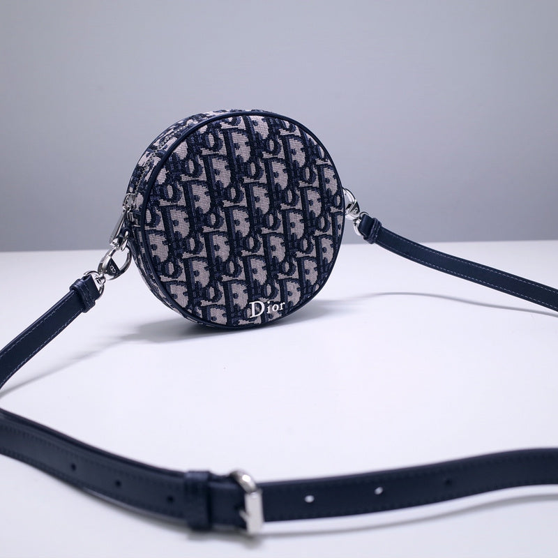 MC-Christian Dior-4751