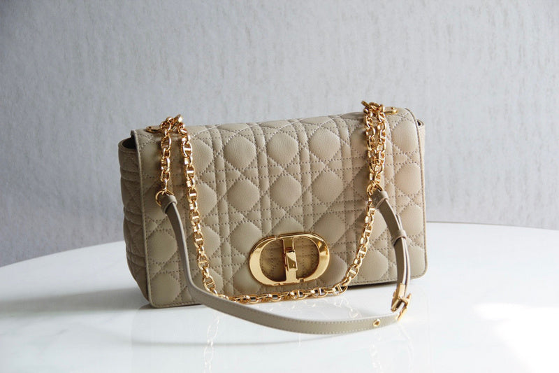 MC-Christian Dior-4753
