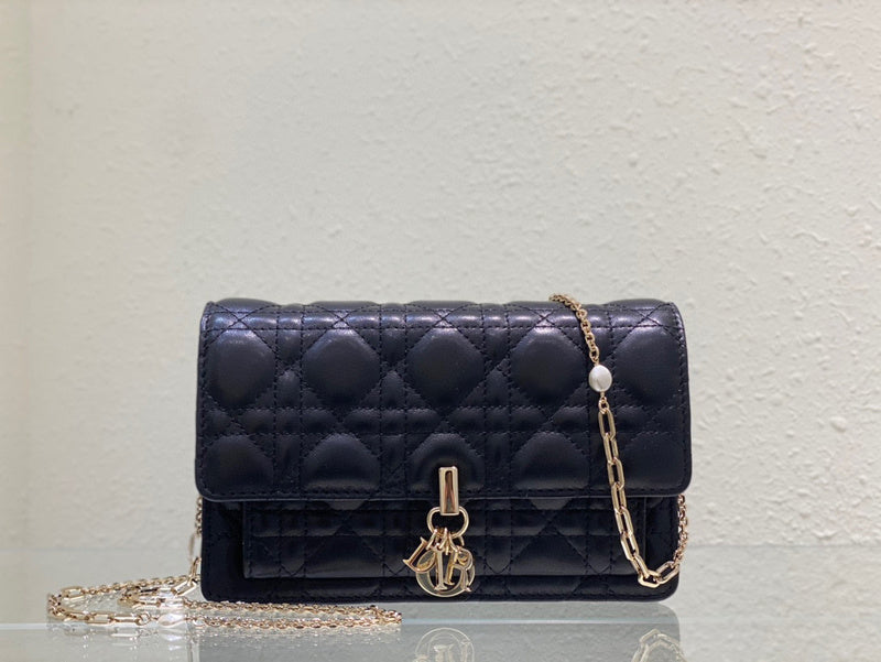 MC-Christian Dior-4755