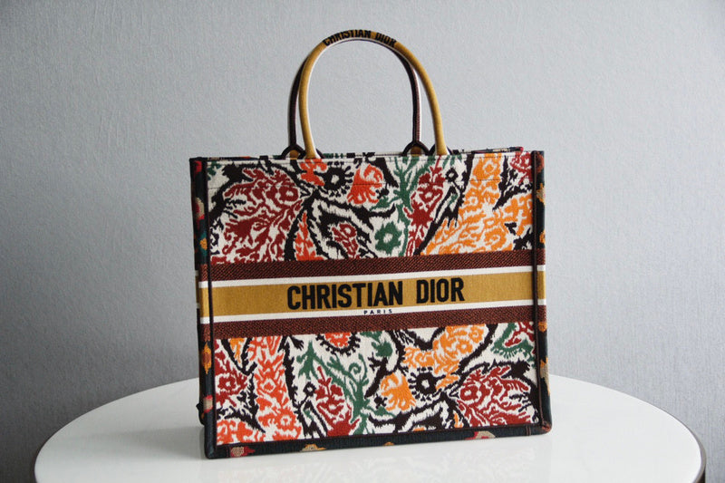 MC-Christian Dior-4759