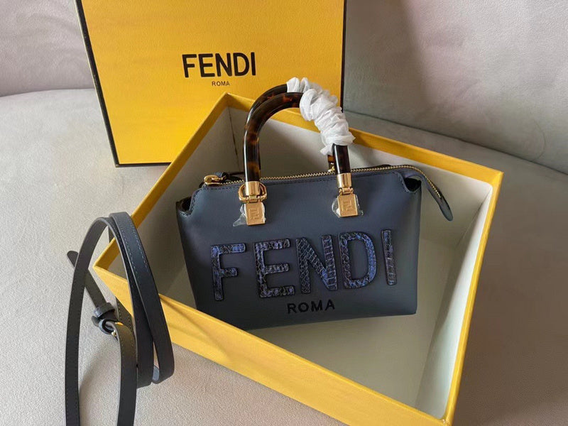 MC-FENDI-4963