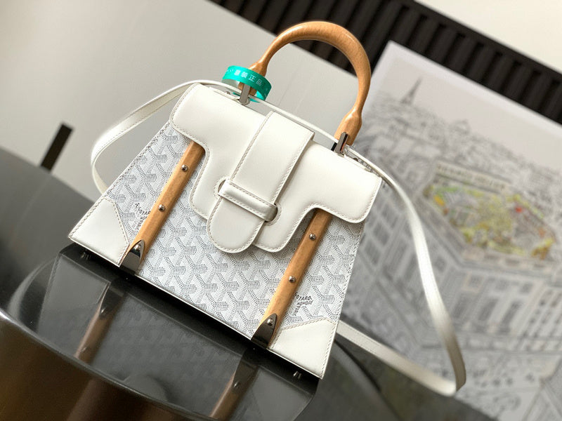 MC-Goyard-1762