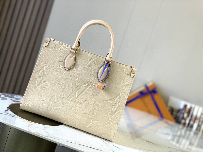 MC-LV-Bags-5232