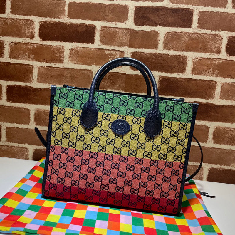 MC-Gucci-2368