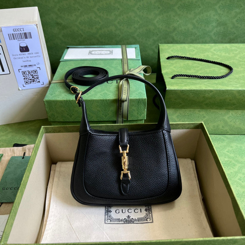 MC-Gucci-1155
