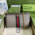 MC-Gucci-3996