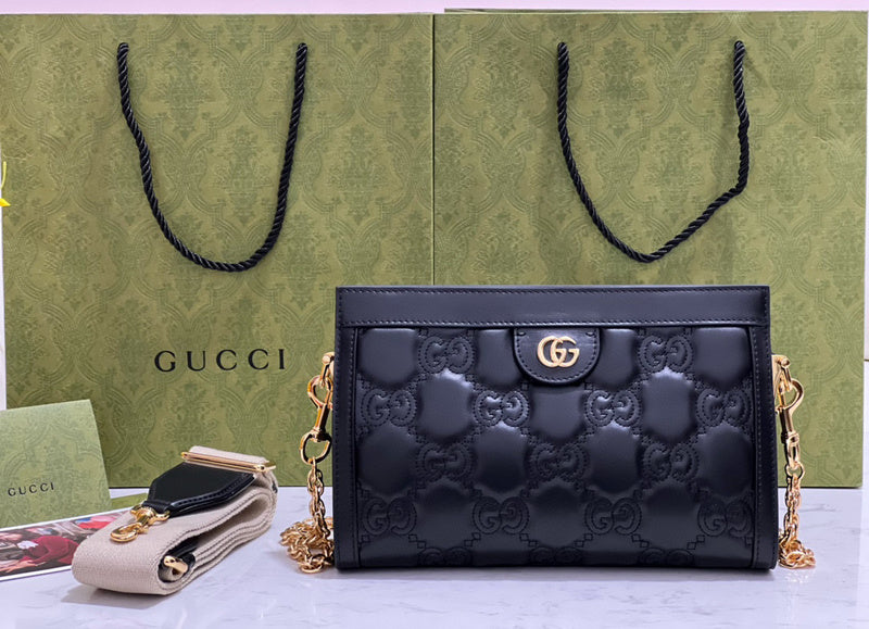MC-Gucci-2342