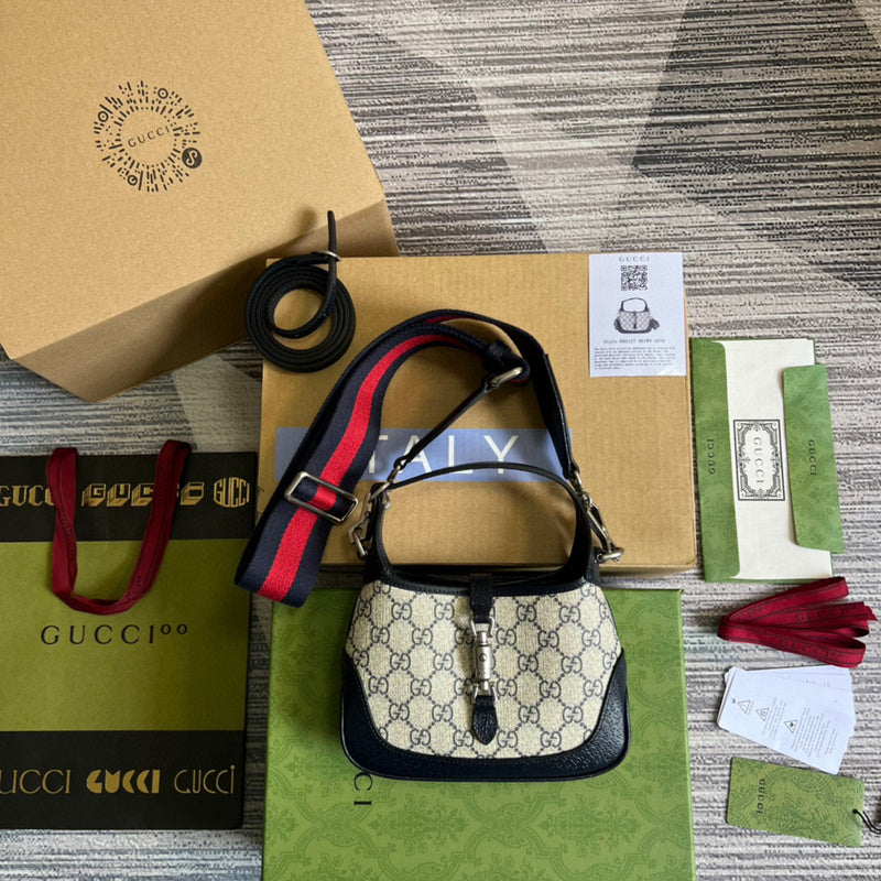 MC-Gucci-081