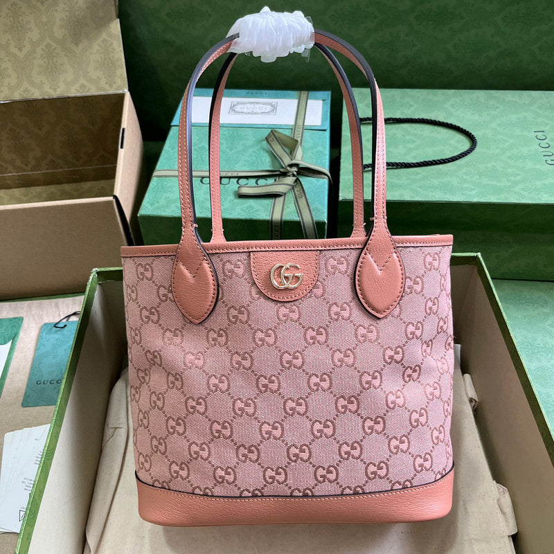 MC-Gucci-3872