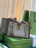 MC-Gucci-3596