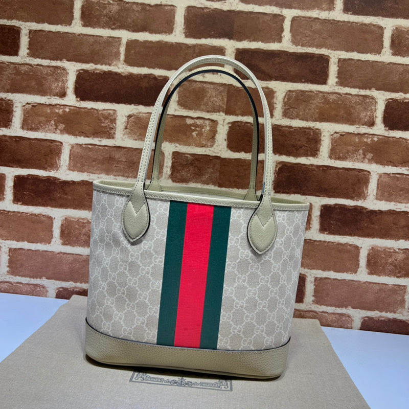MC-Gucci-3172