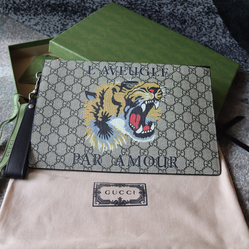 MC-Gucci-585