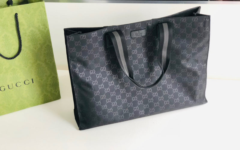 MC-Gucci-1202