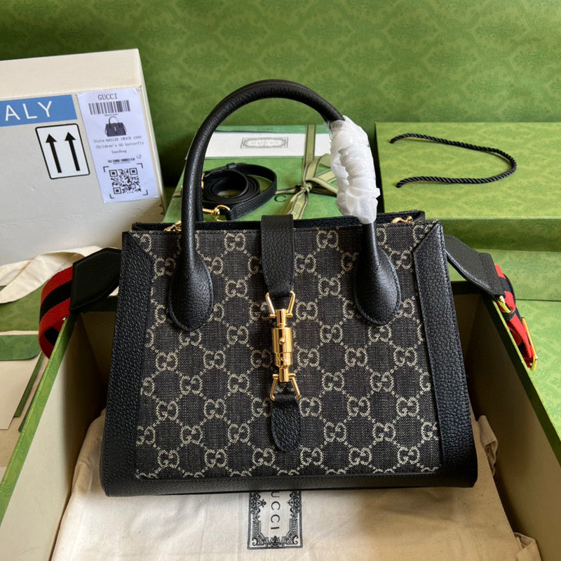 MC-Gucci-1006