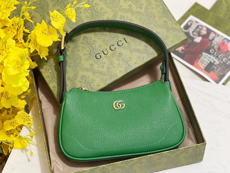 MC-Gucci-3463