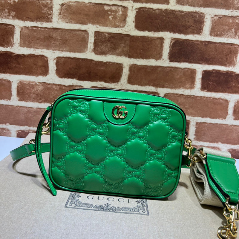 MC-Gucci-4400