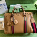 MC-Gucci-3850
