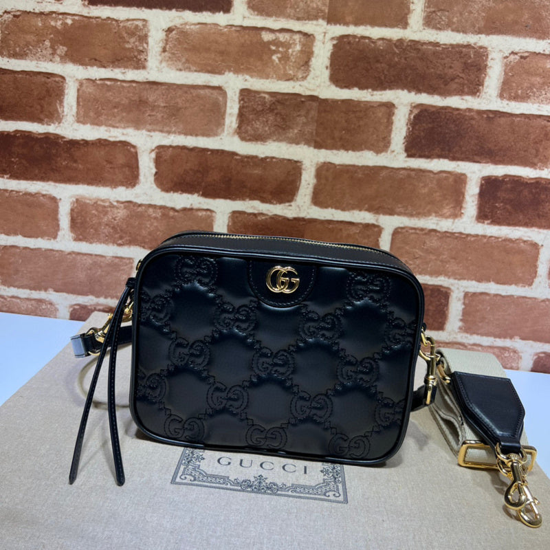 MC-Gucci-3686