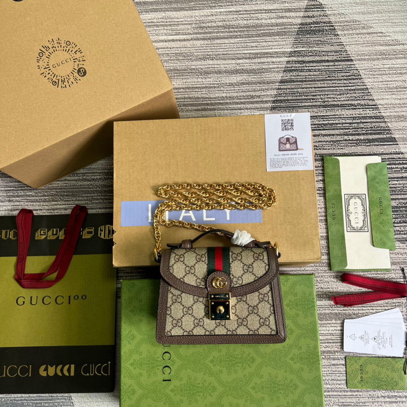 MC-Gucci-096
