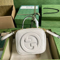 MC-Gucci-4063