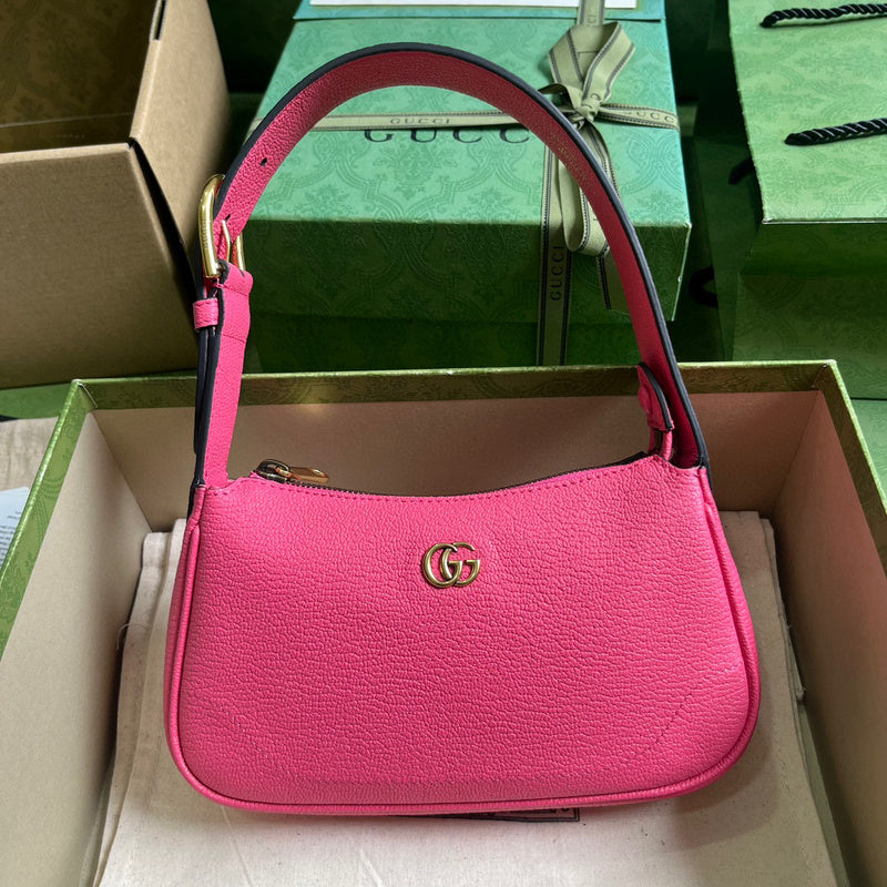 MC-Gucci-3844