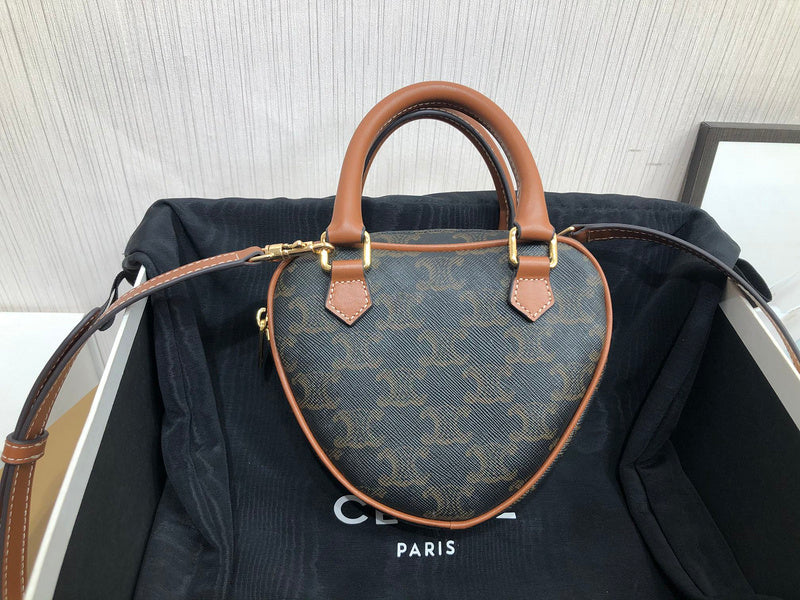 MC-Celine-2302