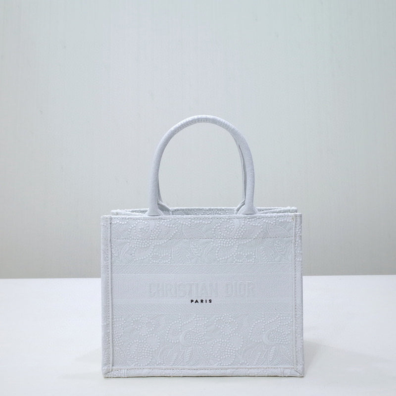 MC-Christian Dior-4785