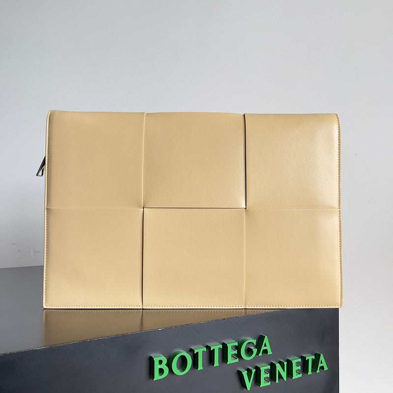 MC-Bottega Veneta-2670