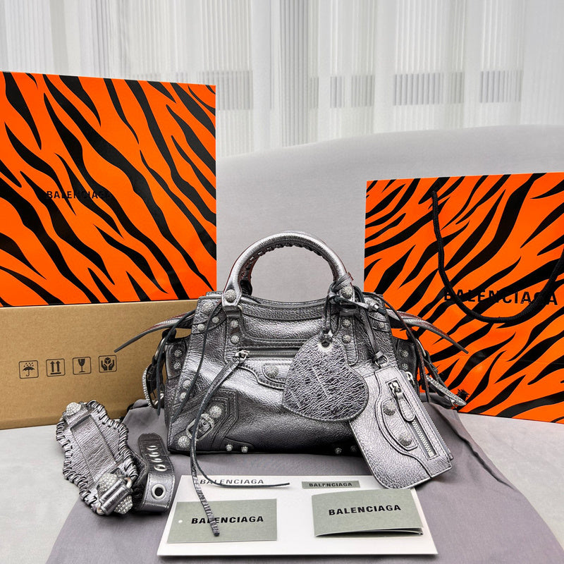 MC-Balenciaga-2080