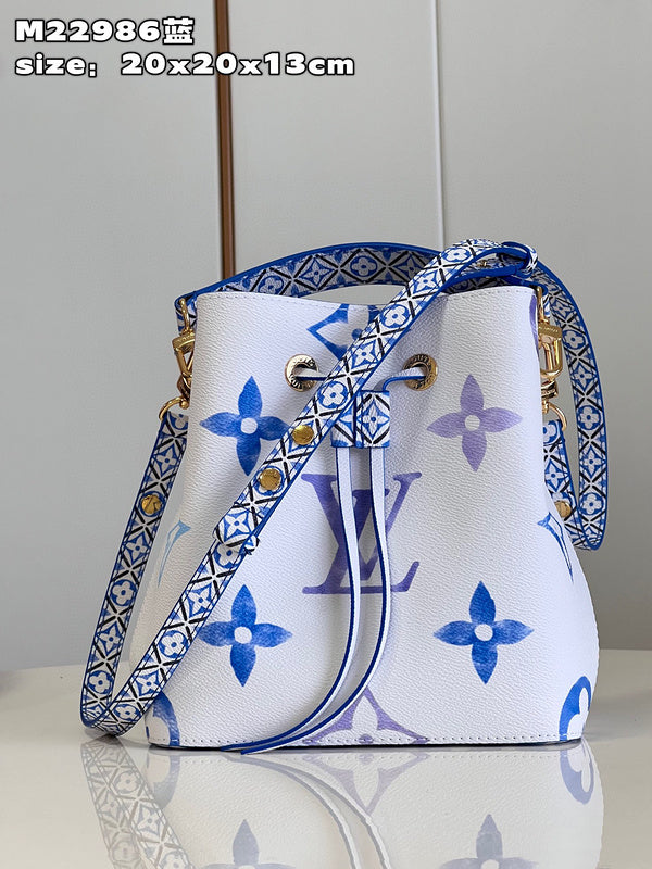 MC-LV-Bags-5283