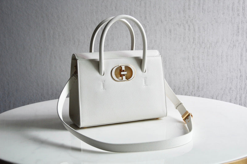 MC-Christian Dior-4832