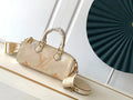 MC-LV-Bags-5290
