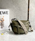 MC-Loewe-1383