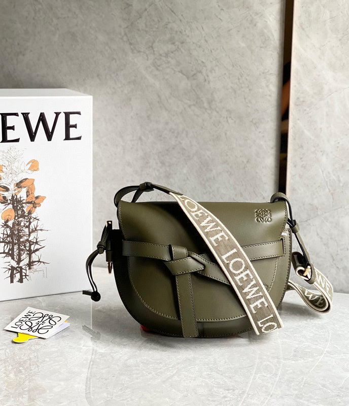 MC-Loewe-1383