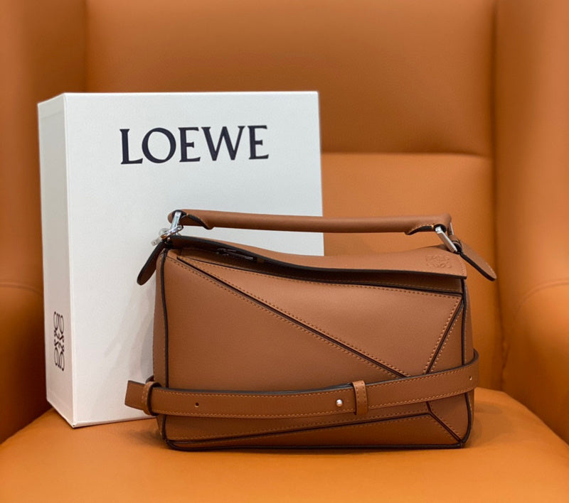 MC-Loewe-1384