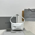 MC-Balenciaga-2104