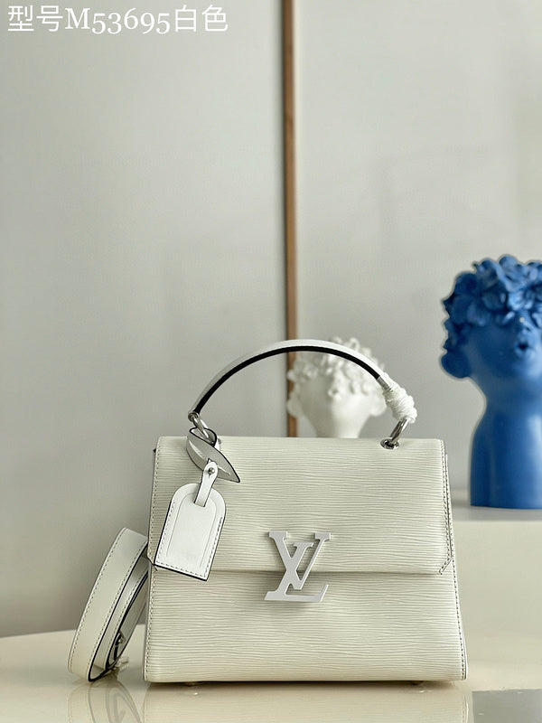 MC-LV-Bags-5302