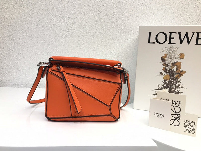 MC-Loewe-1386