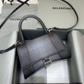 MC-Balenciaga-2109