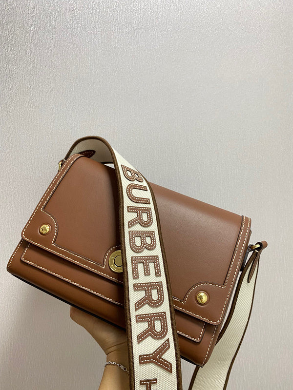 MC-Burberry-741